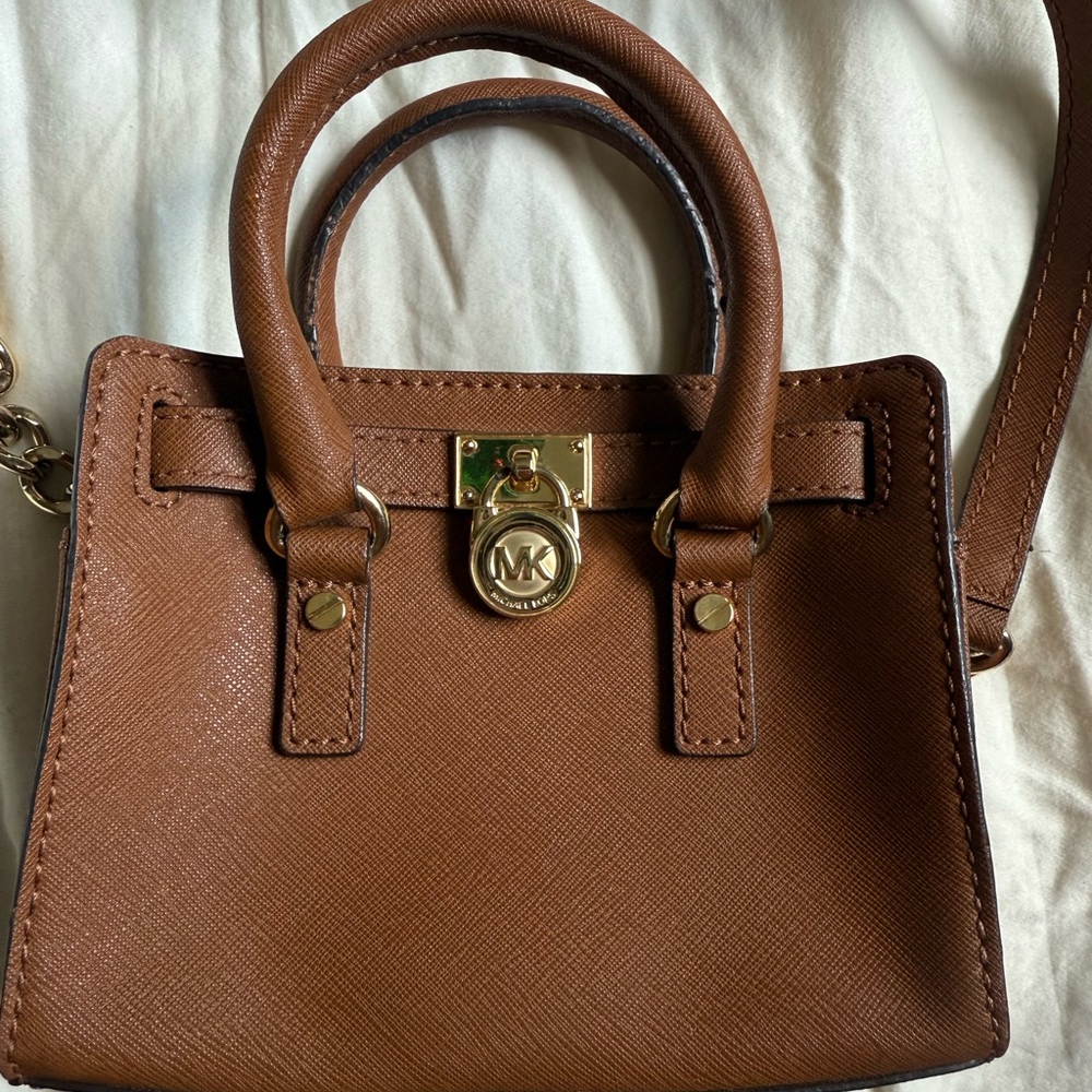 Michael Kors Tan Mini Bag with Gold Accents Great Conditions